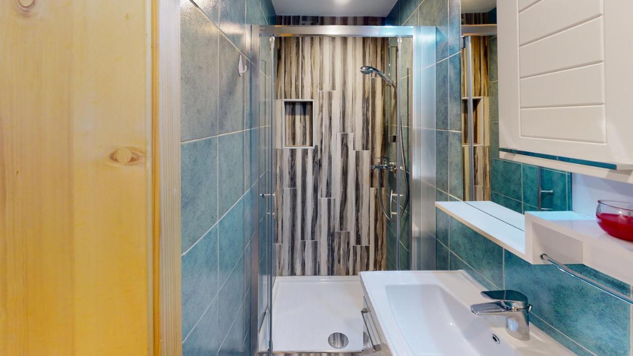 Hisa Margit, Ratece 150アパートメント エクステリア 写真